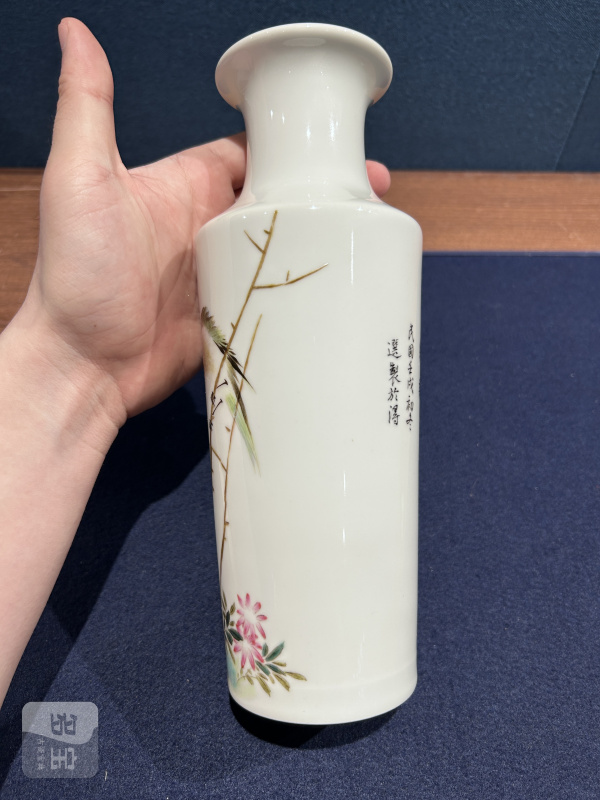 民国 粉彩花鸟图瓶 - 图6